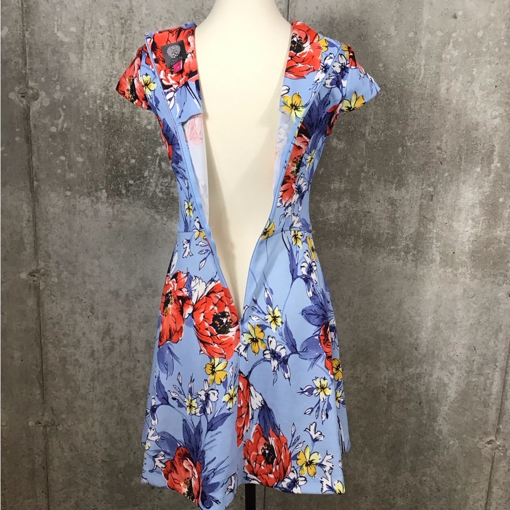 Vince Camuto Womens Floral Fit & Flare Mini Dress Size 4 Blue & Red Short Sleeve - Picture 11 of 16
